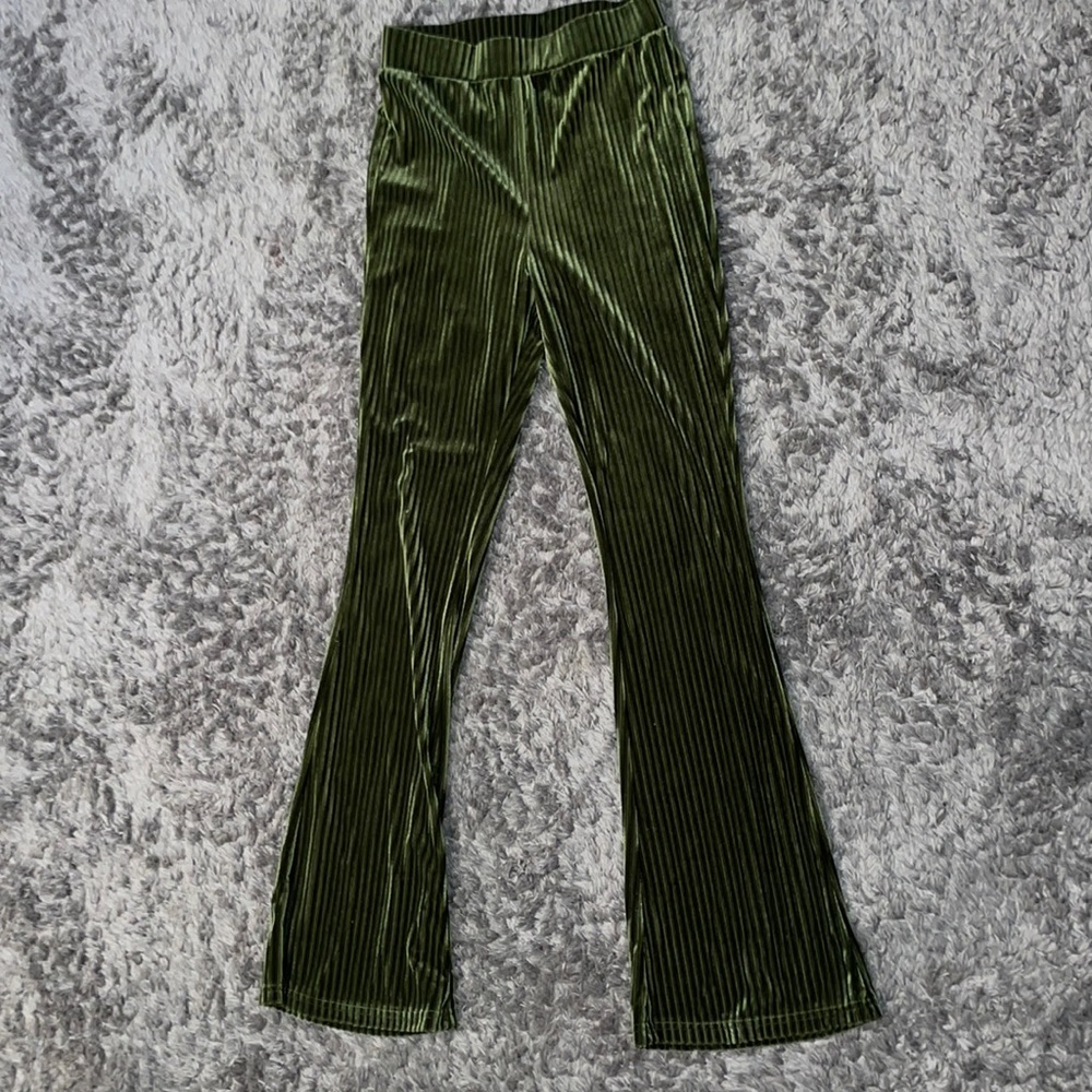 Long pants 🤍